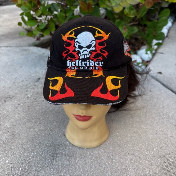 Black Skull Flame Cap y2k hat black flames embroidered design - Picture 1 of 4